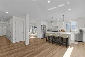 $4,000 | 443 Wolcott Avenue, Unit 1, Middletown, RI 02842