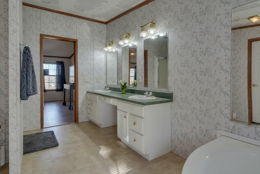 448 Long Cane Road Williston, SC 29853 - Photo 40 of 53