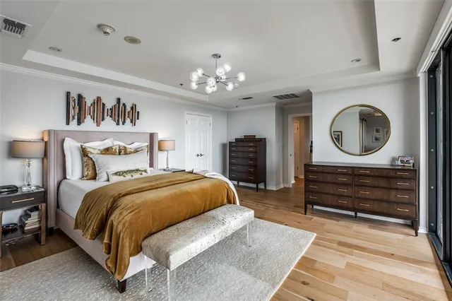 $1,500,000 | 5909 Luther Lane, Unit 1601, Dallas, TX 75225