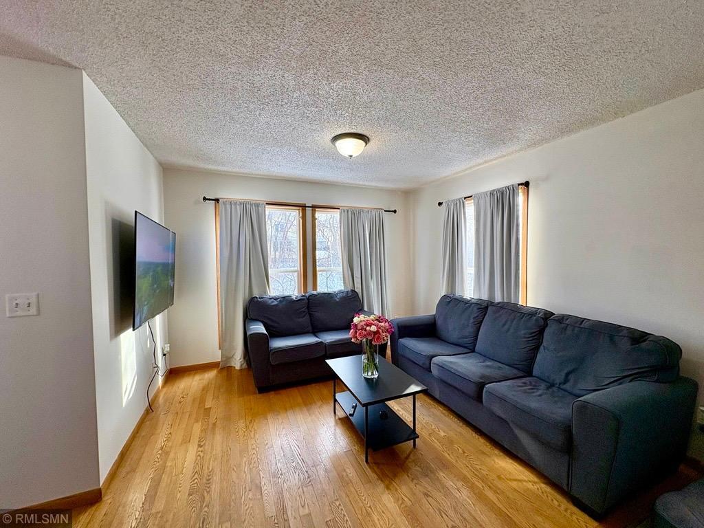 1149 5th Street East St. Paul, MN 55106 - Photo 3 of 15