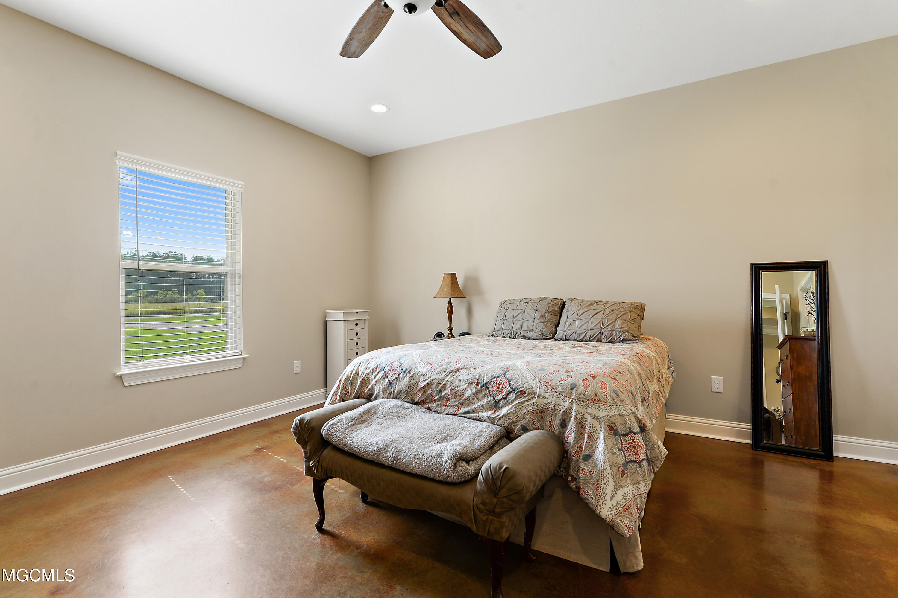 17962 Rayford Shumock Road Moss Point, MS 39562 - Photo 11 of 23 2815B121-7231-4AC0-87C5-2F9460BEE9D4