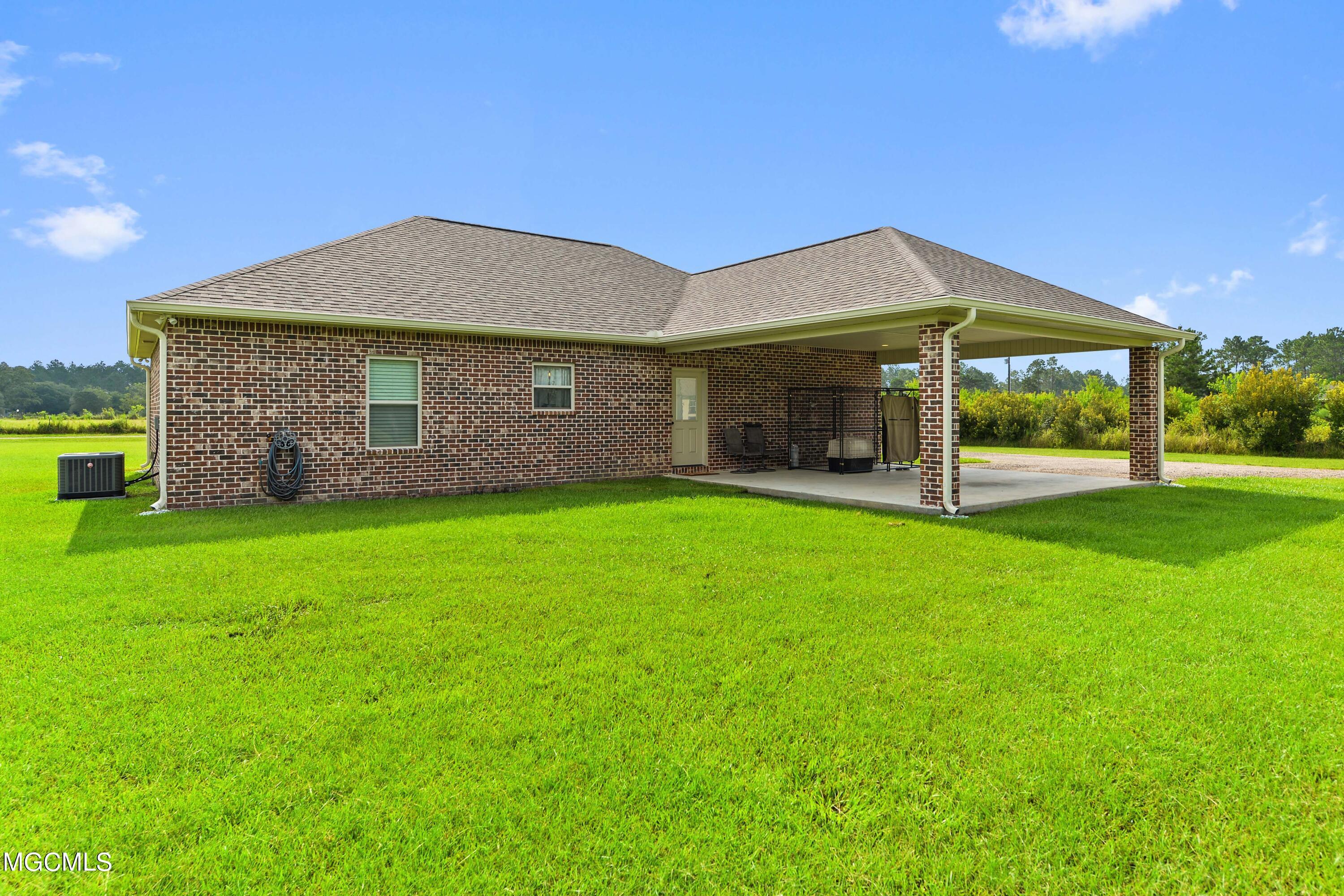 17962 Rayford Shumock Road Moss Point, MS 39562 - Photo 3 of 23 2DEB2E8F-2F4F-49F3-8222-2D04191CA854