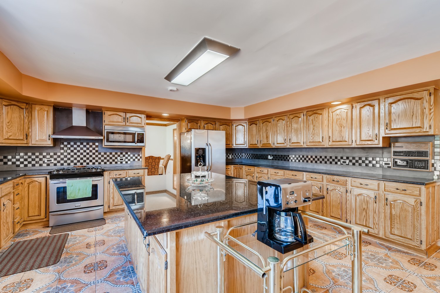 1322 Sable Drive Addison, IL 60101 - Photo 5 of 28