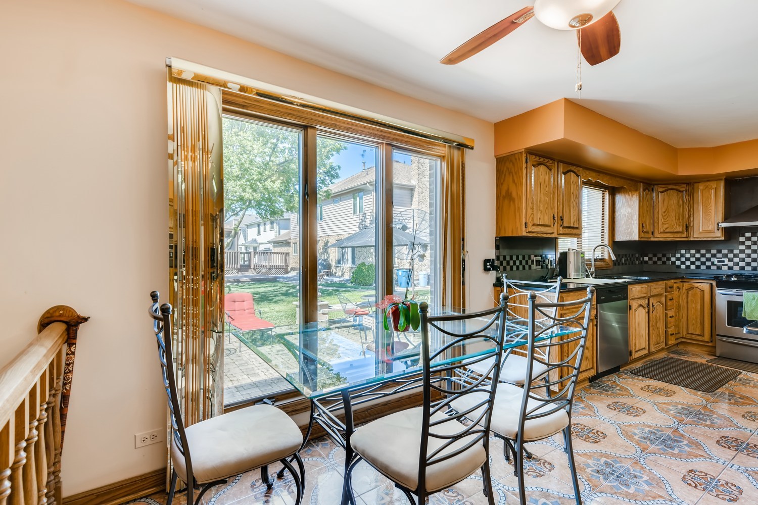 1322 Sable Drive Addison, IL 60101 - Photo 8 of 28