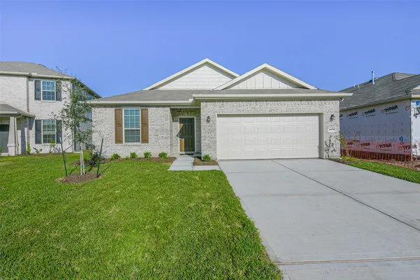 $2,600 | 3075 Clydesdale Lane, Alvin, TX 77511