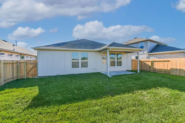$2,600 | 3075 Clydesdale Lane, Alvin, TX 77511