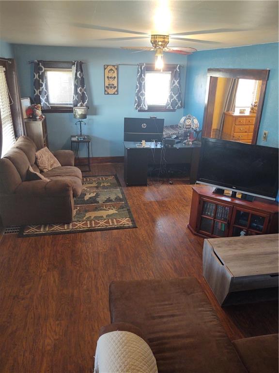 247 Evans City Road Butler, PA 16001 - Photo 4 of 25 Gallery Image 4
