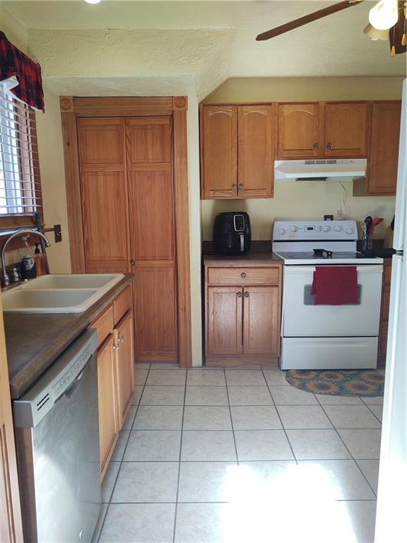 247 Evans City Road Butler, PA 16001 - Photo 8 of 25 Gallery Image 8
