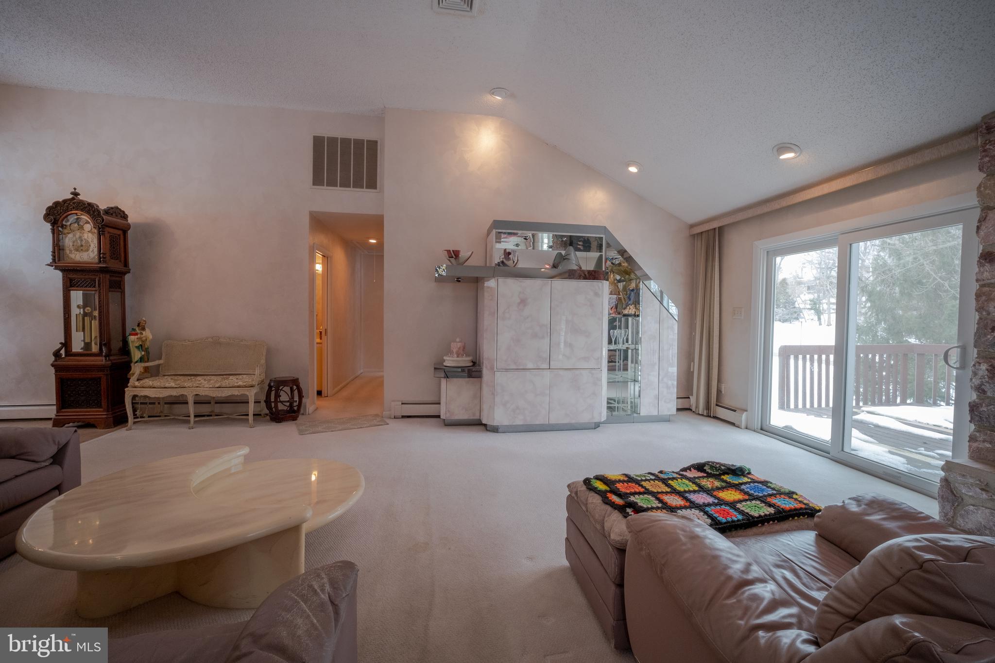 501 Flora Circle Springfield, PA 19064 - Photo 11 of 23