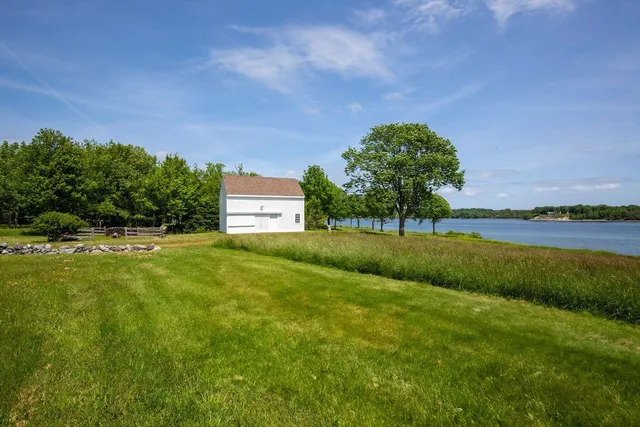 $5,975,000 | 118 Wescott Battery, Castine, ME 04421