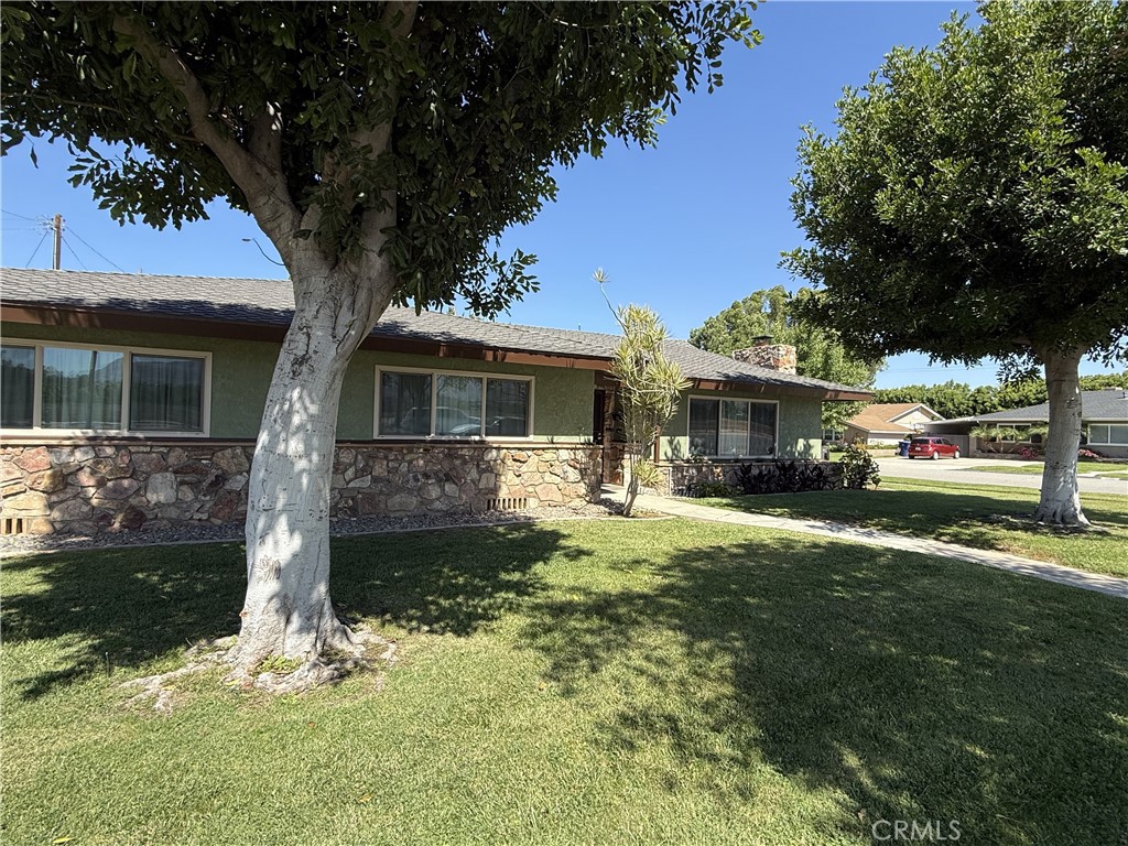 4645 Chicago Riverside, CA 92507 - Photo 2 of 24