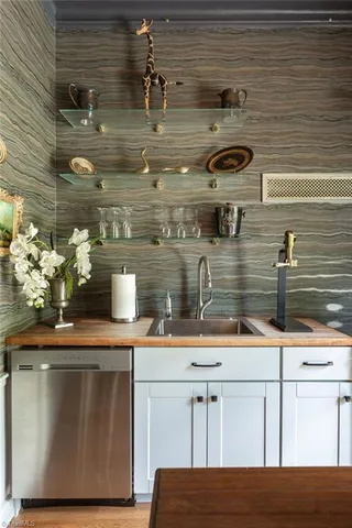 $5,250,000 | 301 Fisher Park Circle, Greensboro, NC 27401