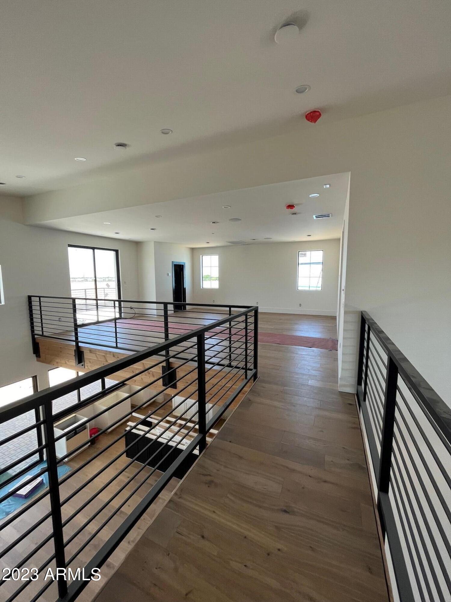 1017 West Ardmore Road, Unit 8 Phoenix, AZ 85041 - Photo 15 of 19 Walkway