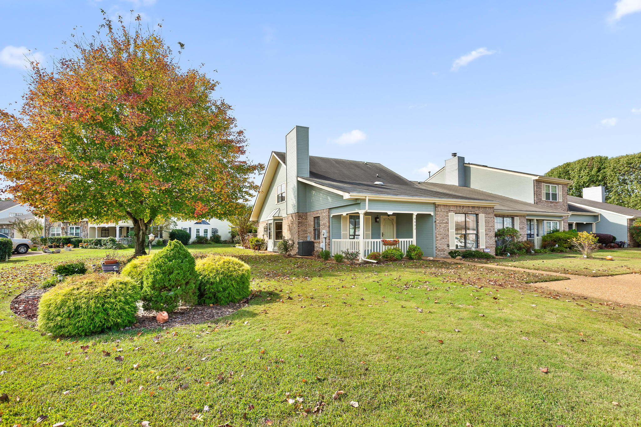 6692 Hickory Brook Road Chattanooga, TN 37421 - Photo 3 of 32 Side View