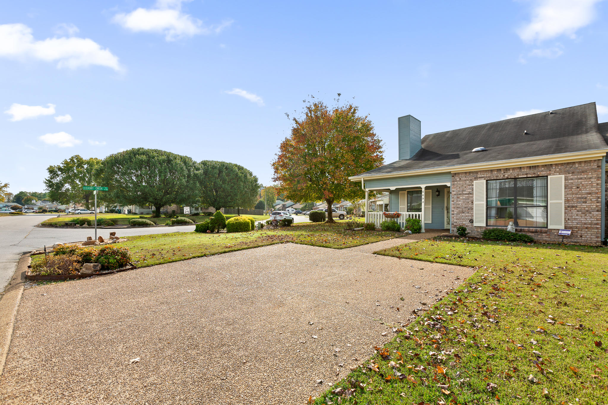 6692 Hickory Brook Road Chattanooga, TN 37421 - Photo 31 of 32 Parking