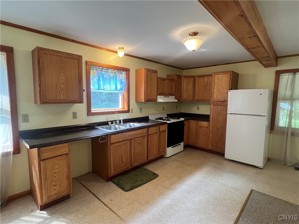 657 County Rte 15 Boylston, NY 13083 - Photo 13 of 42