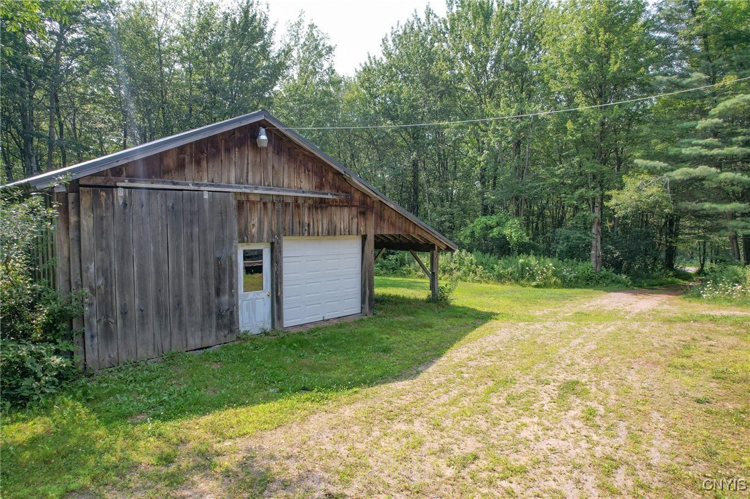 657 County Rte 15 Boylston, NY 13083 - Photo 10 of 42