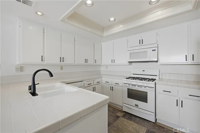 $874,995 | 23401 Via Linda, Unit C, Mission Viejo, CA 92691