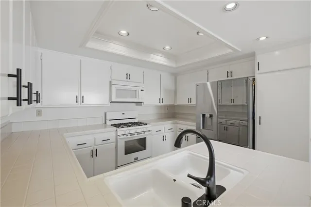 $874,995 | 23401 Via Linda, Unit C, Mission Viejo, CA 92691