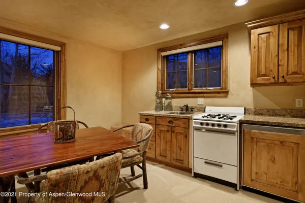 $200,000 | 938 South Mill Street, Aspen, CO 81611