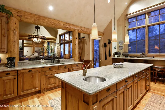 $150,000 | 938 South Mill Street, Aspen, CO 81611