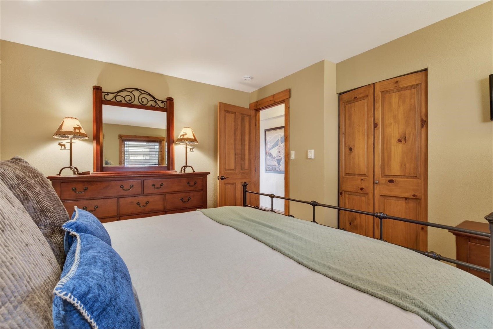 2626 Longthong Road, Unit 101 Steamboat Springs, CO 80487 - Photo 14 of 33