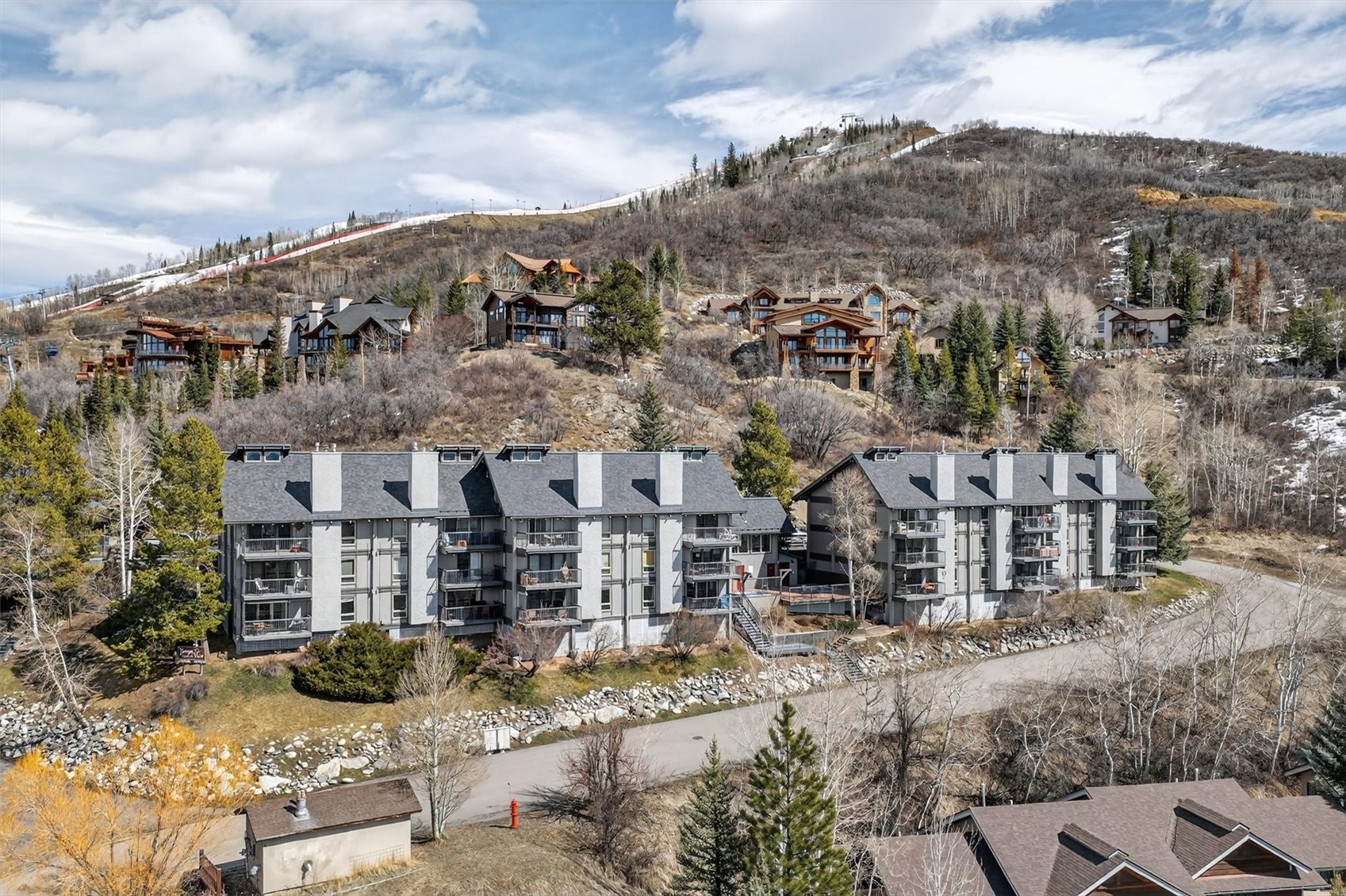 2626 Longthong Road, Unit 101 Steamboat Springs, CO 80487 - Photo 28 of 33