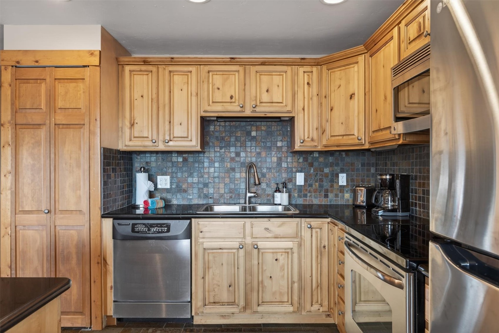 2626 Longthong Road, Unit 101 Steamboat Springs, CO 80487 - Photo 6 of 33