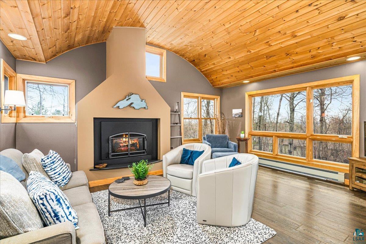 4026 Colorado Street Duluth, MN 55804 - Photo 13 of 56