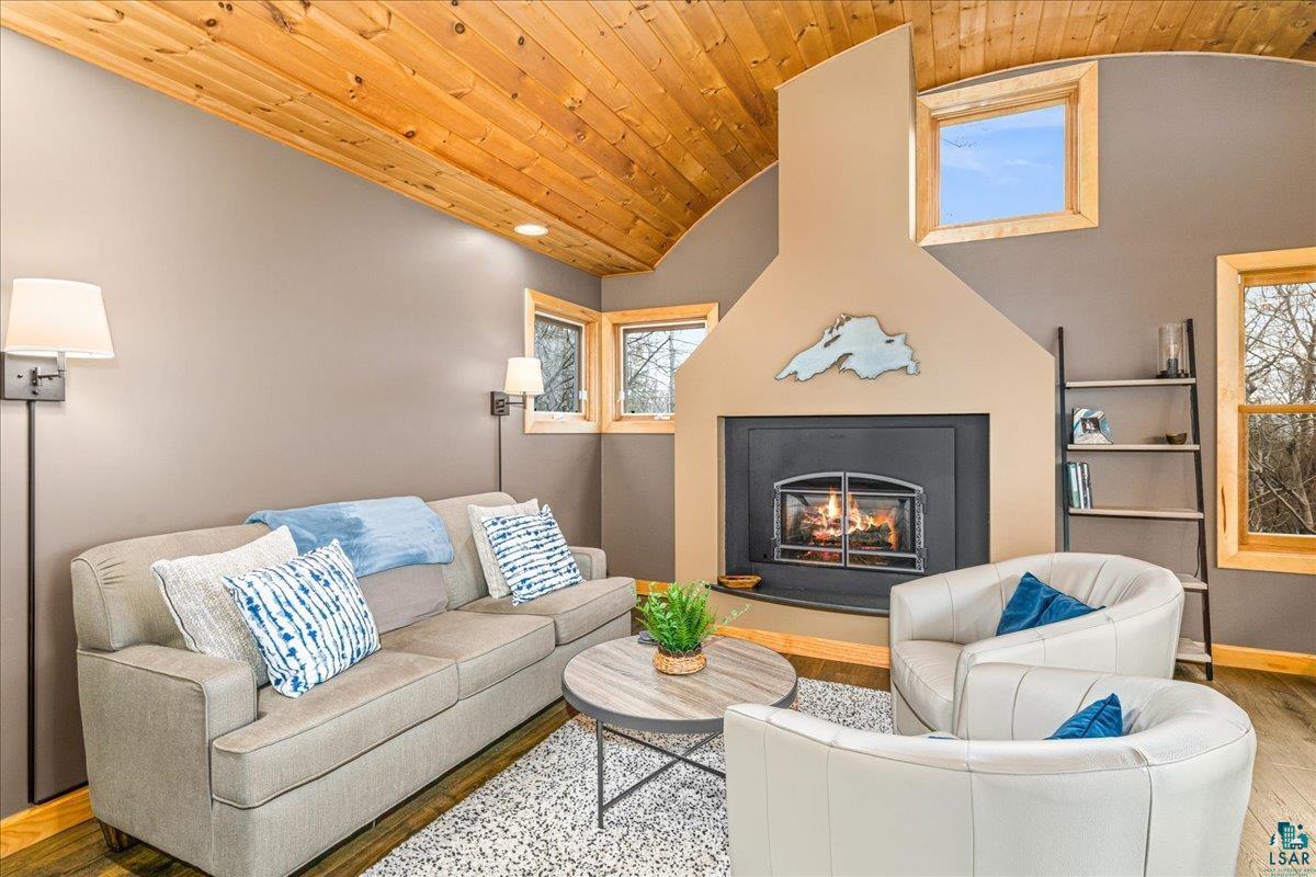 4026 Colorado Street Duluth, MN 55804 - Photo 14 of 56