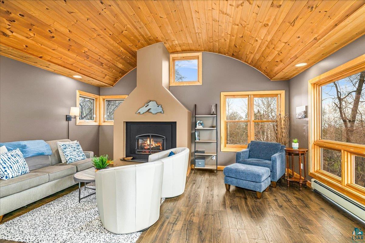 4026 Colorado Street Duluth, MN 55804 - Photo 15 of 56