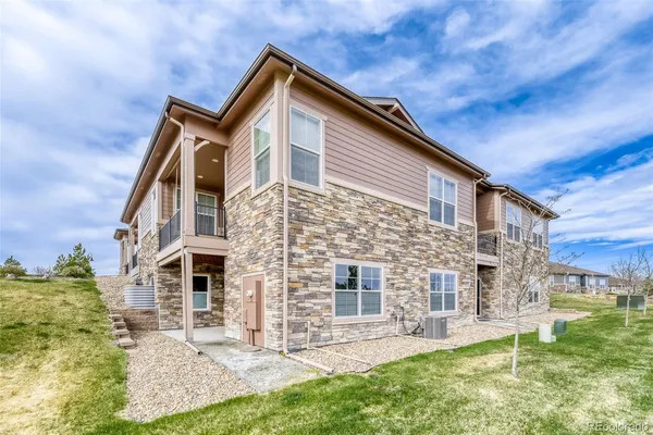 $650,000 | 8270 South Jackson Gap Court, Aurora, CO 80016