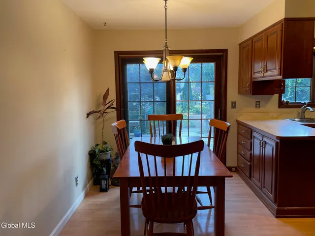 $346,900 | 5 Mcnamara Drive, Charlton, NY 12019