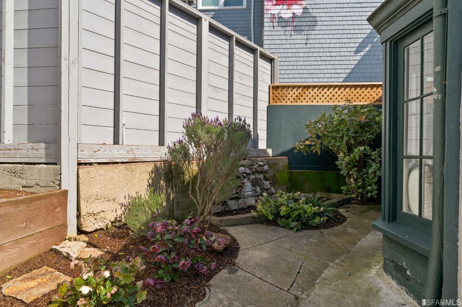 3045 Castro Street San Francisco, CA 94131 - Photo 28 of 44 a view of a multi story building