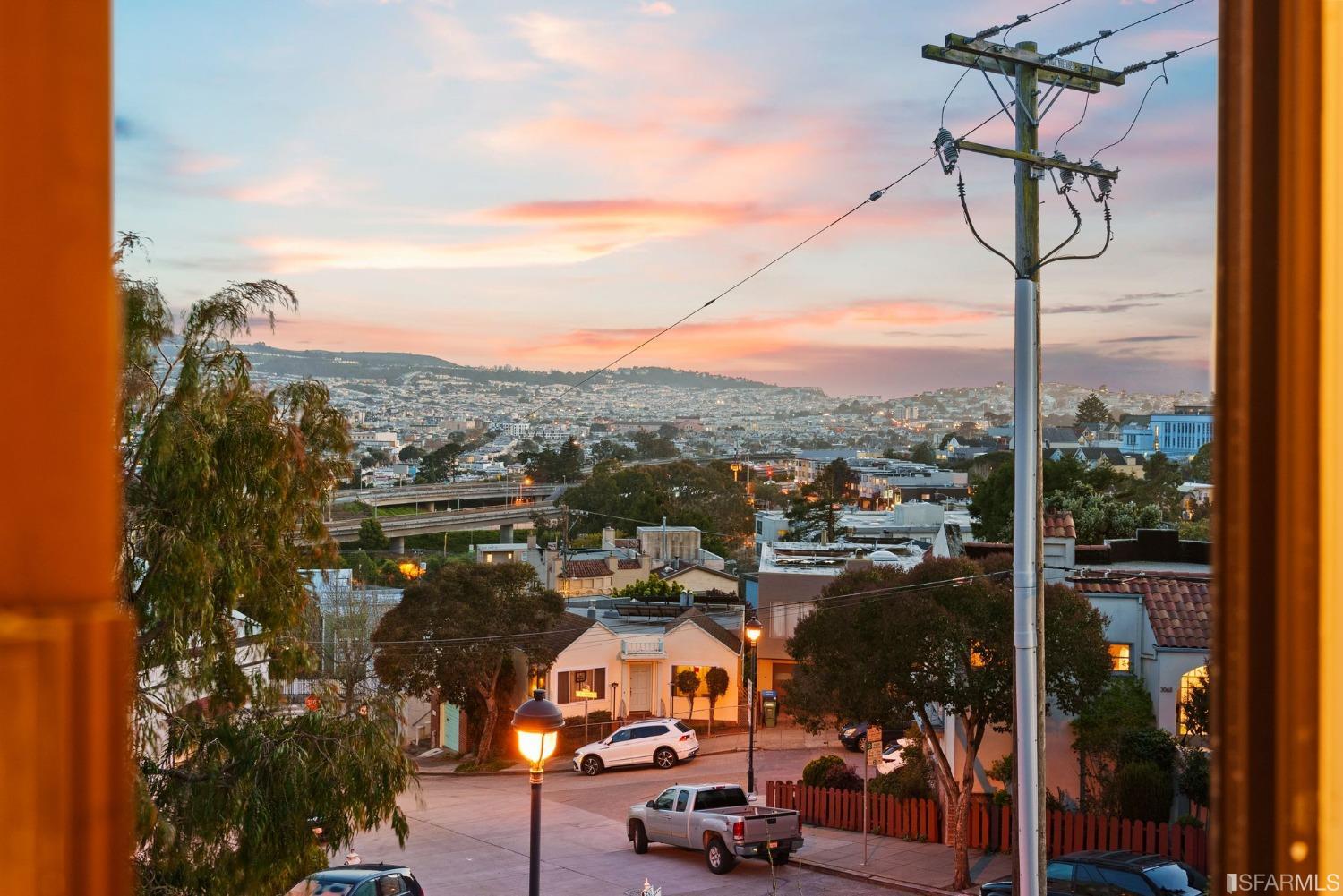 3045 Castro Street San Francisco, CA 94131 - Photo 38 of 44 a view of city