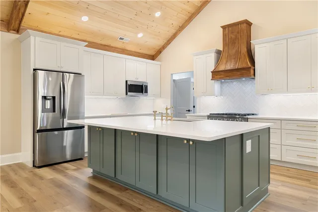 $1,175,000 | 147 McAlister Road, West Union, SC 29696