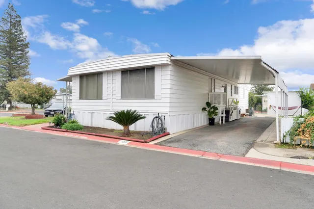 a house view with a outdoor space