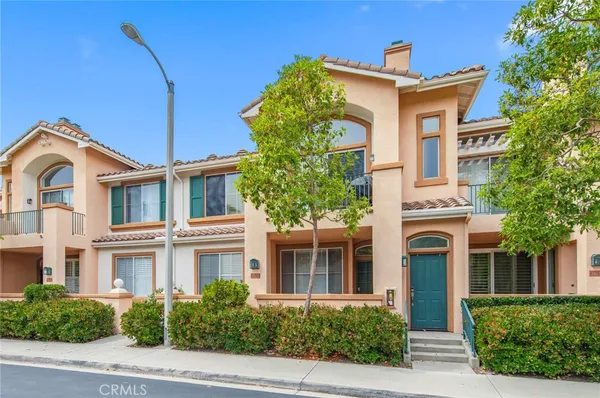 $714,900 | 2605 Ladrillo Aisle, Irvine, CA 92606