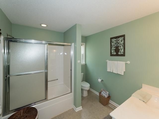 2400 Hoffman Road Jackson Springs, NC 27281 - Photo 13 of 19 Bath #1