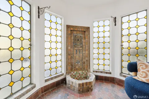 $1,950,000 | 95 Pinehurst Way, San Francisco, CA 94127