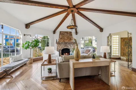 $1,950,000 | 95 Pinehurst Way, San Francisco, CA 94127