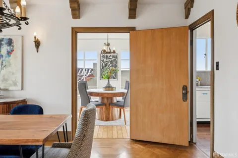 $1,950,000 | 95 Pinehurst Way, San Francisco, CA 94127