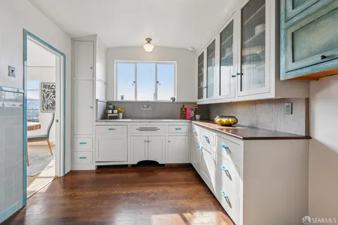 $1,950,000 | 95 Pinehurst Way, San Francisco, CA 94127