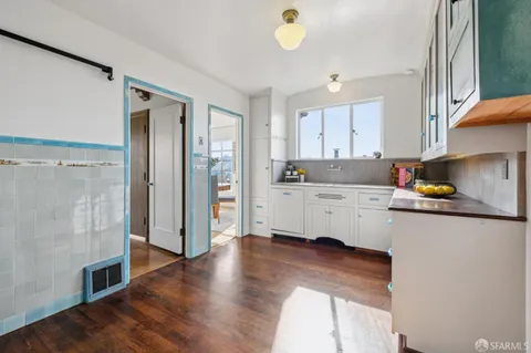 $1,950,000 | 95 Pinehurst Way, San Francisco, CA 94127