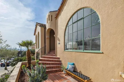 $1,950,000 | 95 Pinehurst Way, San Francisco, CA 94127