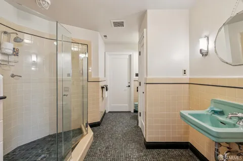 $1,950,000 | 95 Pinehurst Way, San Francisco, CA 94127