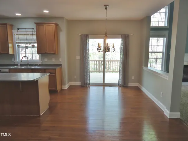 $582,500 | 109 Bright Shade Court, Holly Springs, NC 27540