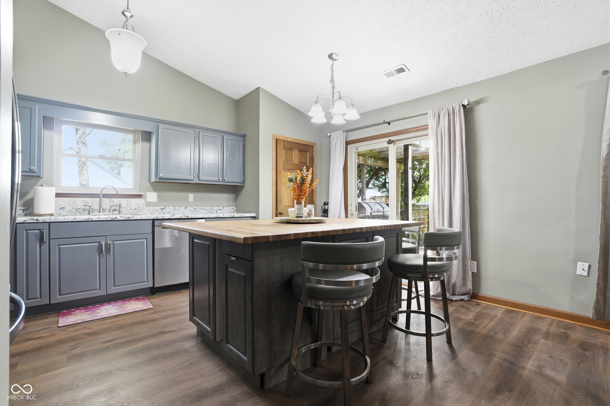 12639 Feldspar Road Indianapolis, IN 46236 - Photo 11 of 35