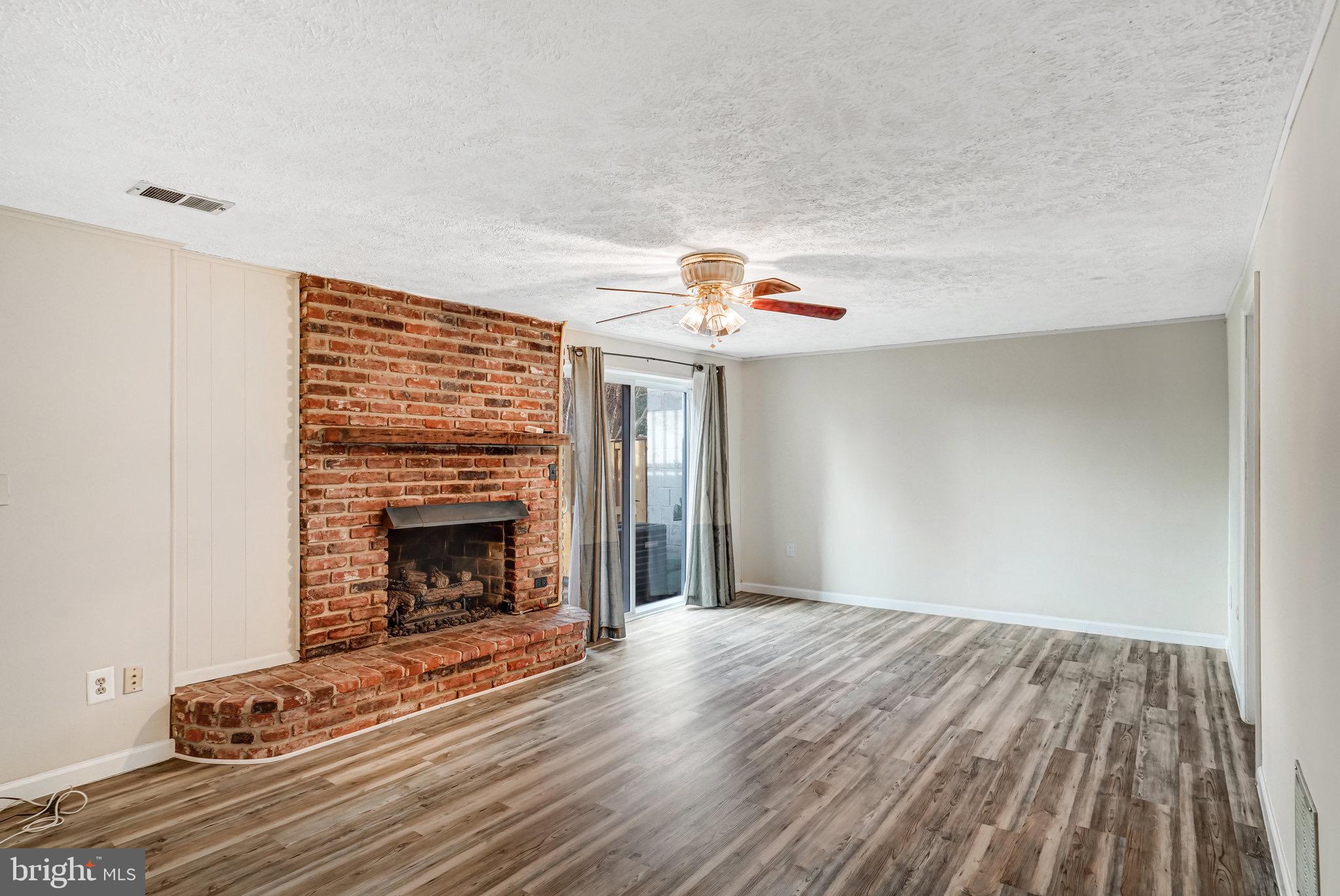 5472 Truxion Court Burke, VA 22015 - Photo 22 of 32