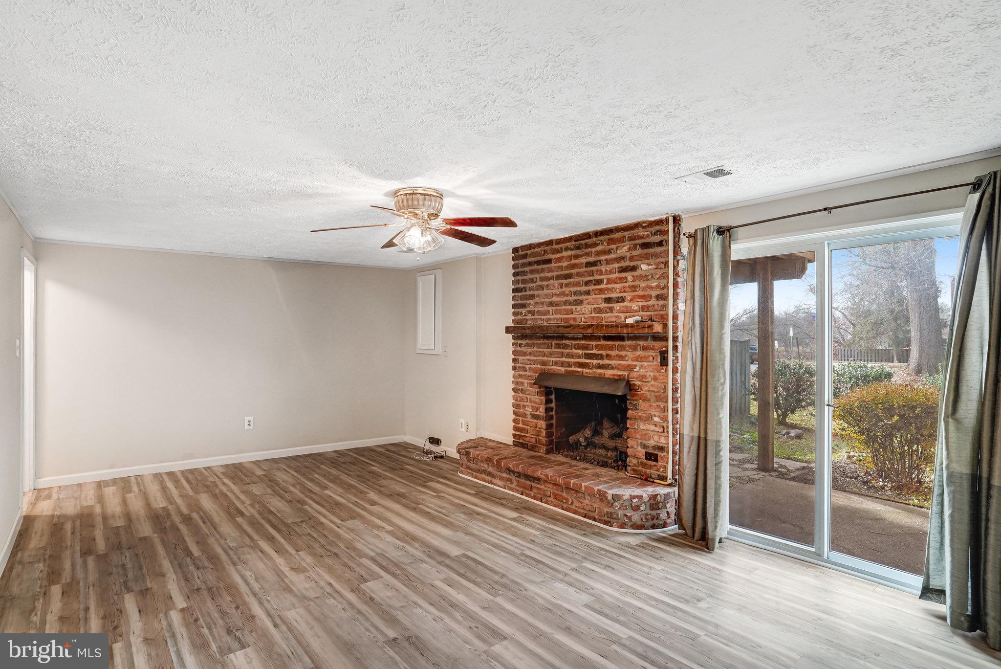 5472 Truxion Court Burke, VA 22015 - Photo 23 of 32